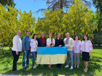 Святковий флешмоб відзначення Всесвітнього дня вишиванки