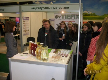 Студенти УНУС відвідали Міжнародну виставку «Fresh Business Expo»