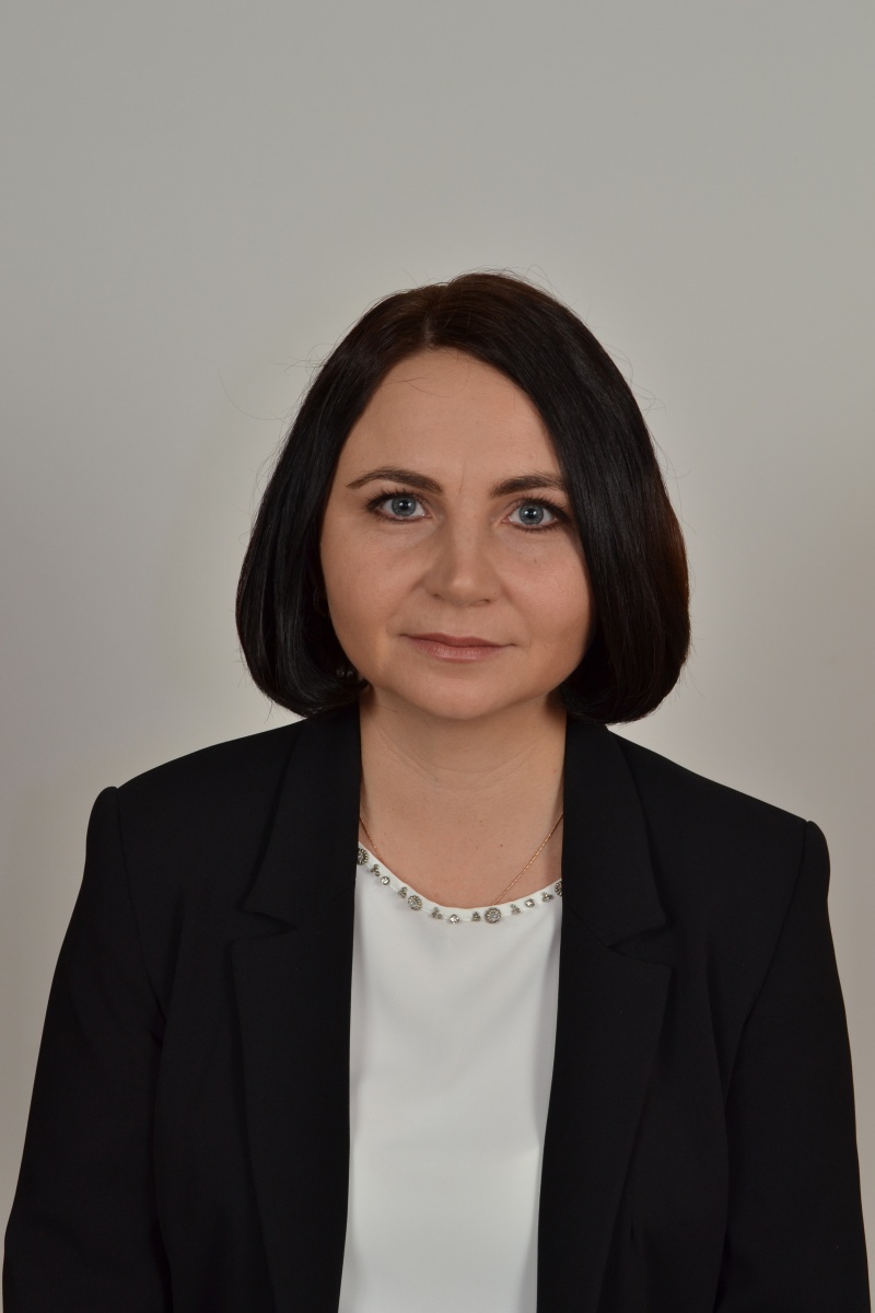 ВІТАЄМО ЧЕРНЕГУ ІННУ ІВАНІВНУ З НАГОДИ ОТРИМАННЯ ДИПЛОМУ ДОКТОРА НАУК